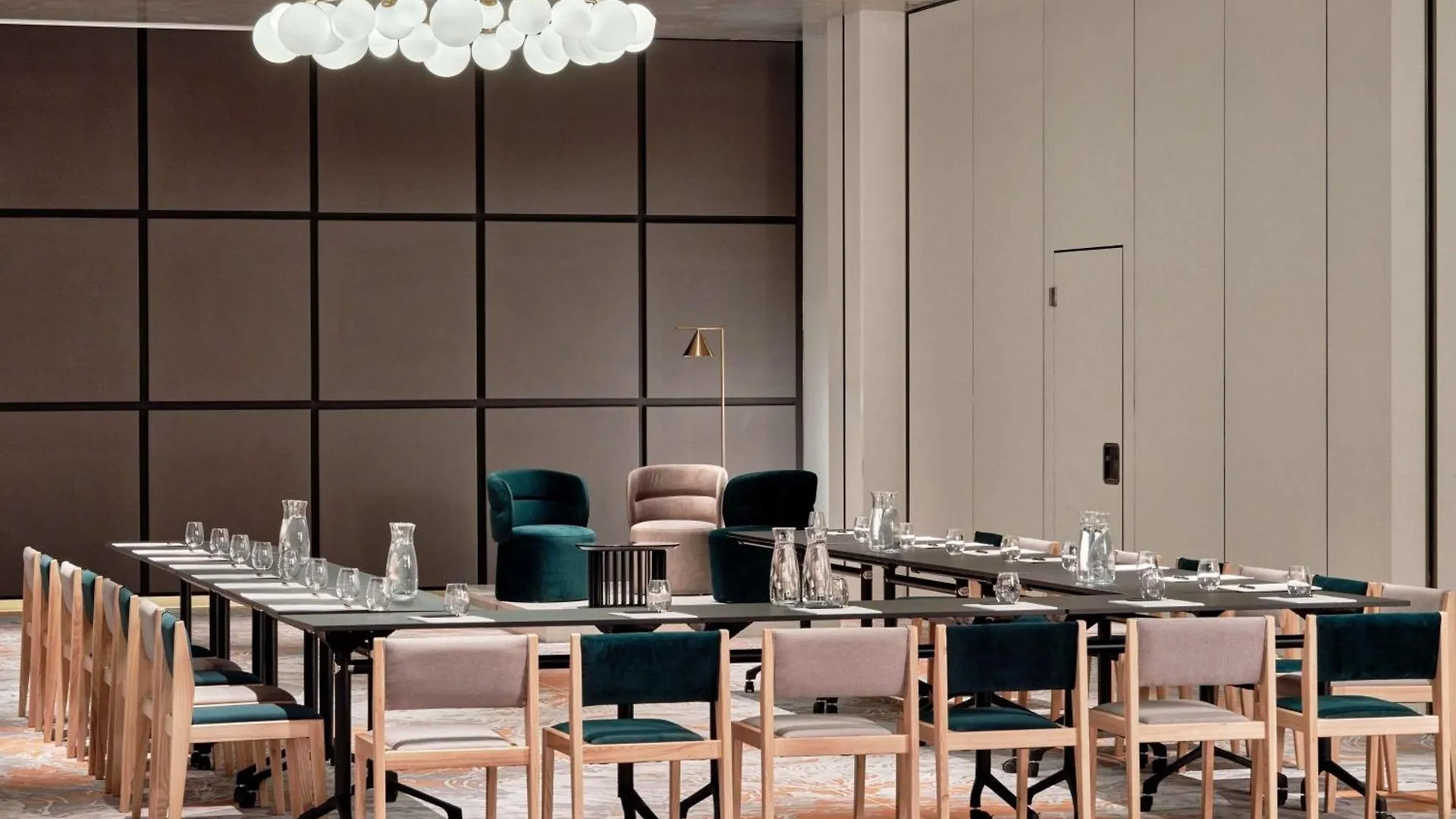 Moevenpick Grand Hotel Wrocław 4*,